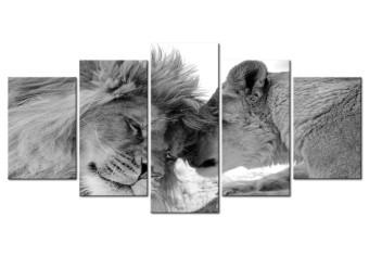 Cuadro moderno Amor leonino (5 piezas) - blanco y negro, tema animal