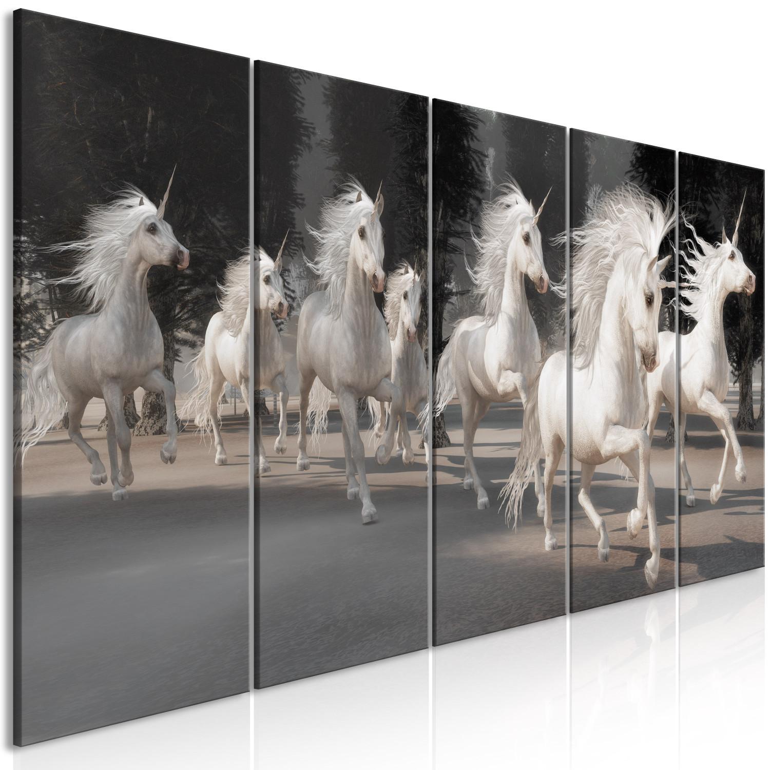 Cuadro Una manada de unicornios que corren - criaturas místicas que corren