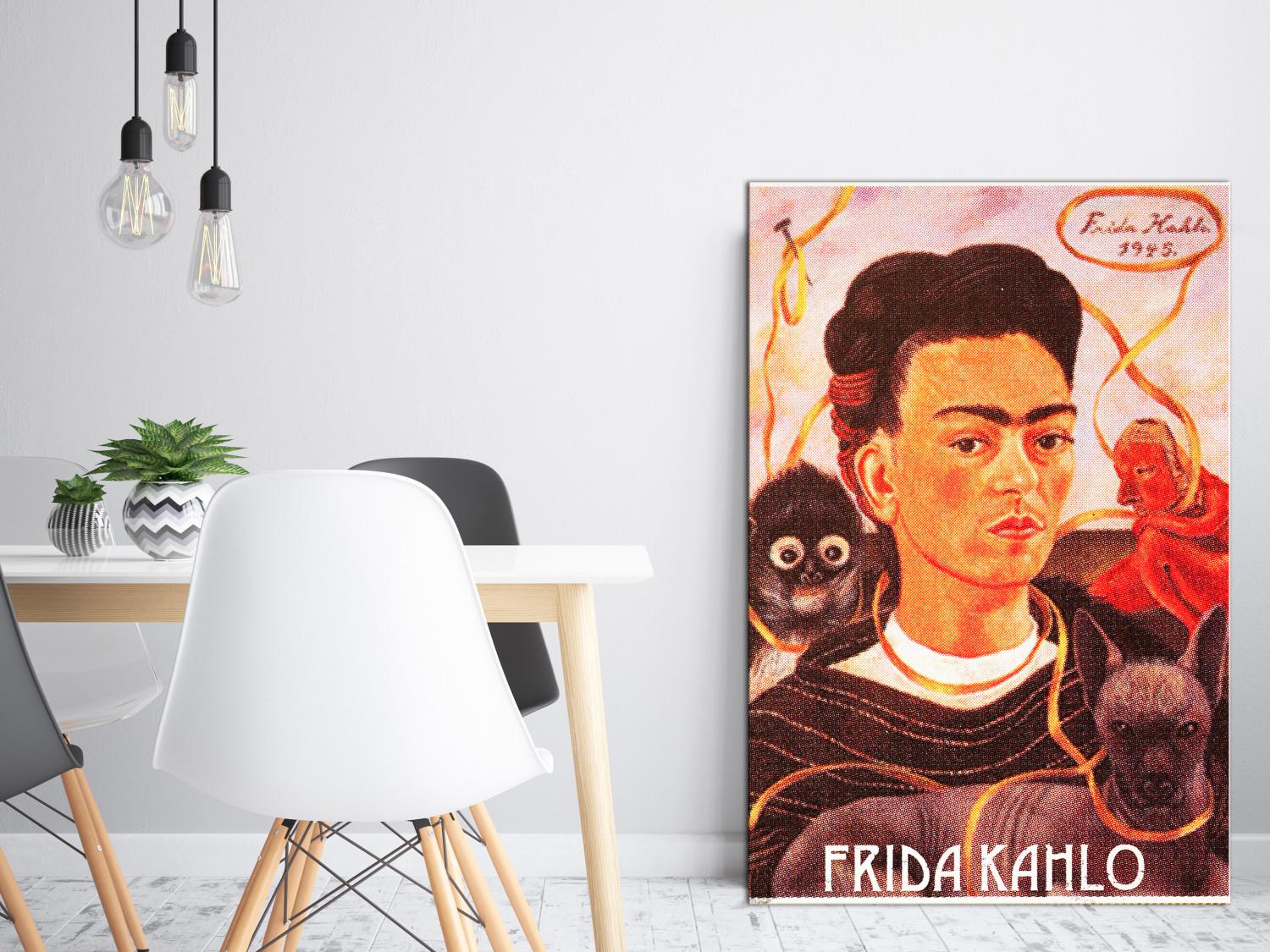 Cuadro moderno Retrato de Frida Kahlo - el rostro de la artista rodeado de animales