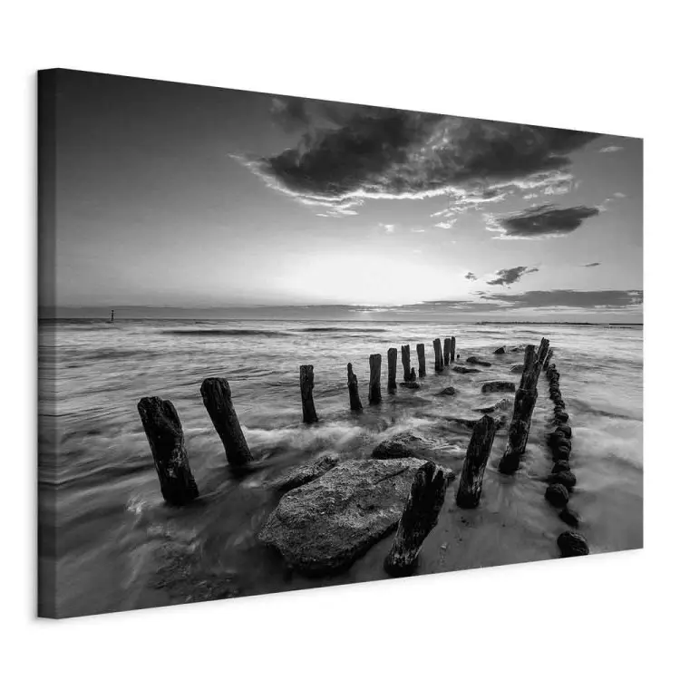 Ruido de las olas - puesta de sol sobre el mar de piedra