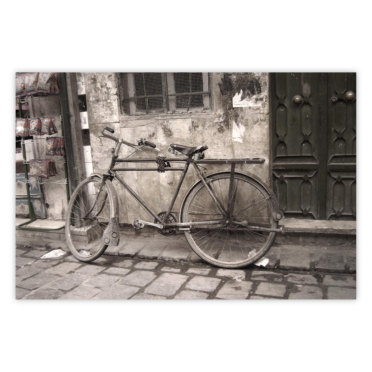 Poster Dos ruedas - calle piedra, bicicleta vintage