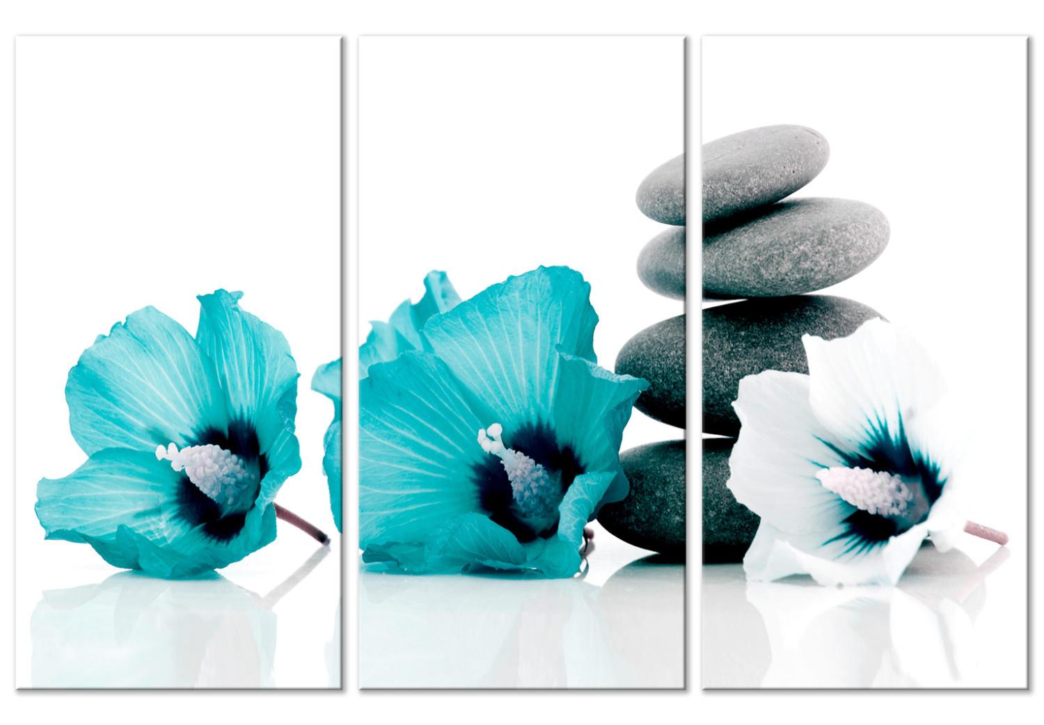 Cuadro Flores azules con piedras - una composición de feng shui con malva