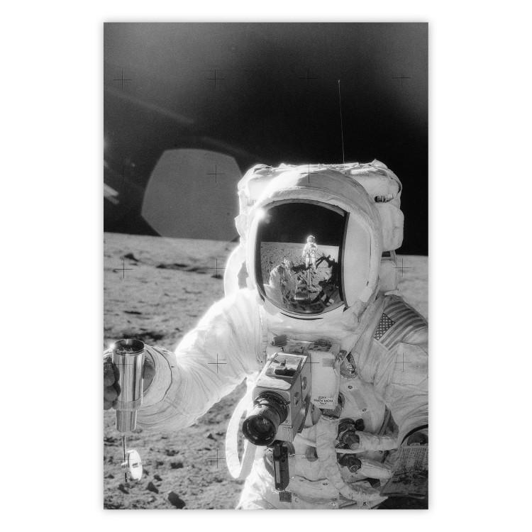 Trabajo de astronauta - en blanco y negro del primer hombre en la Luna