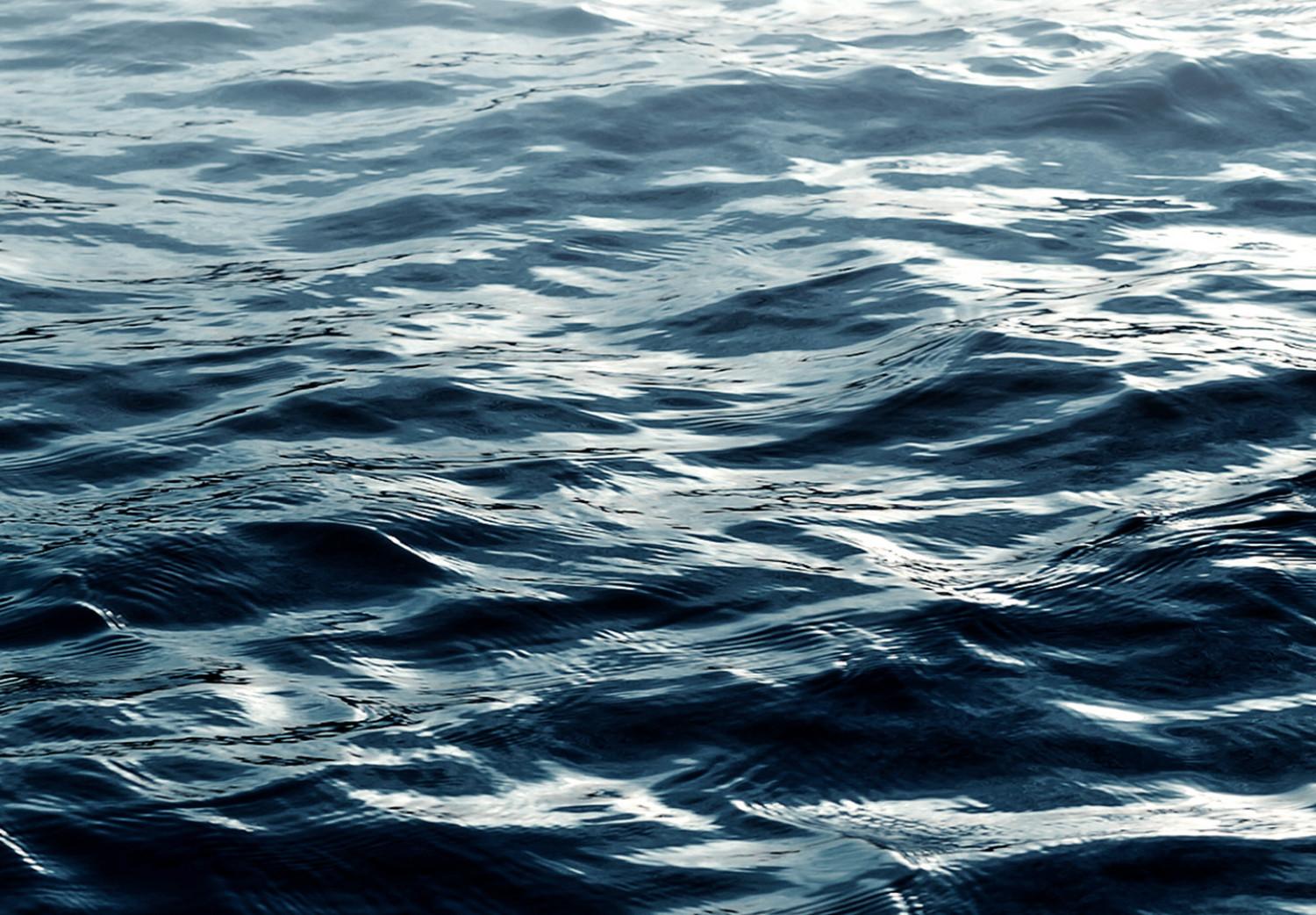 Set de poster Aguas oceánicas - paisaje de olas en el mar sobre fondo de luz blanca