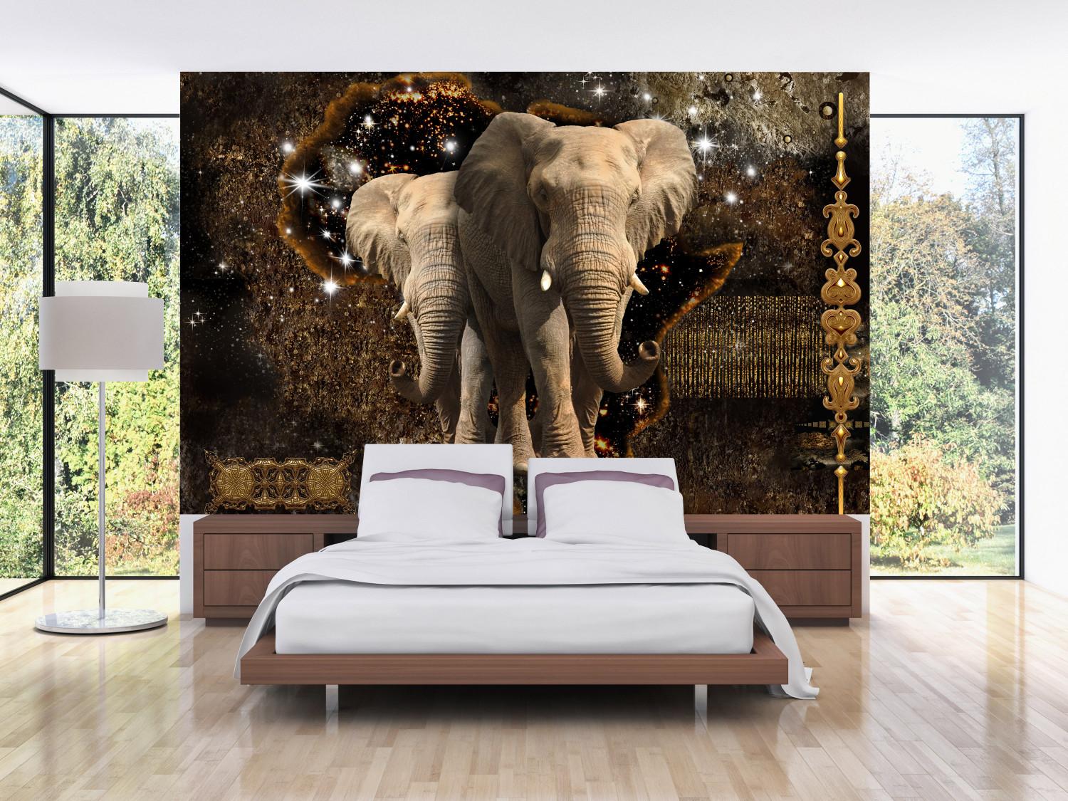 Fotomural a medida Dos elefantes en el contorno de África - abstracto sobre fondo marrón