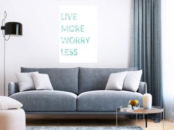 Poster Live More Worry Less - texto azul en inglés sobre fondo blanco