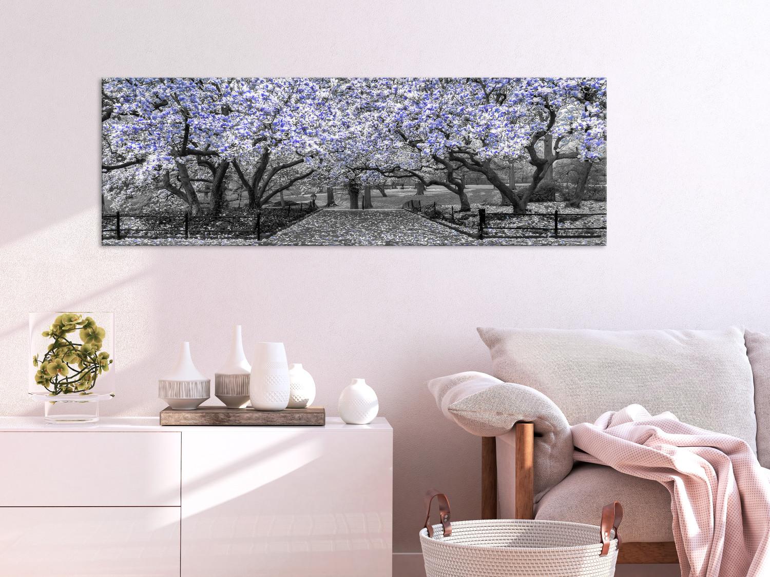 Cuadro moderno Magnolia en flor - composición horizontal con magnolias, tonos púrpura