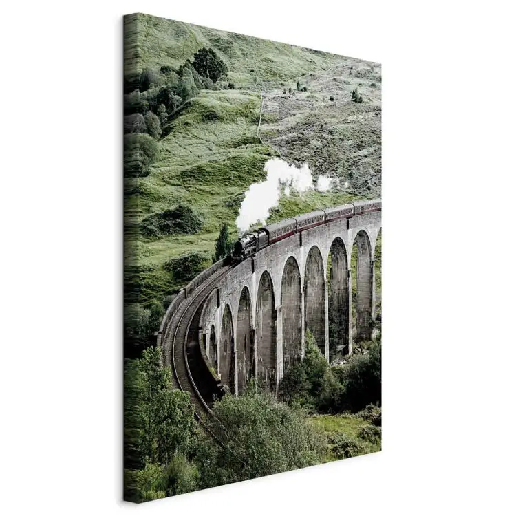 Viaje en el tiempo vertical - puente con tren