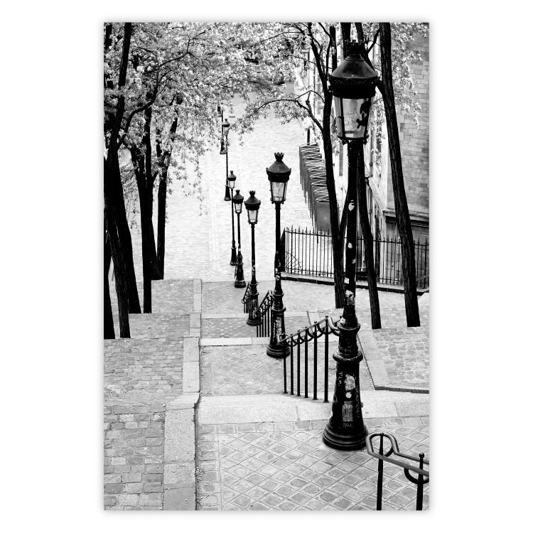 Montmartre - paisaje urbano en blanco y negro con muchas lámparas
