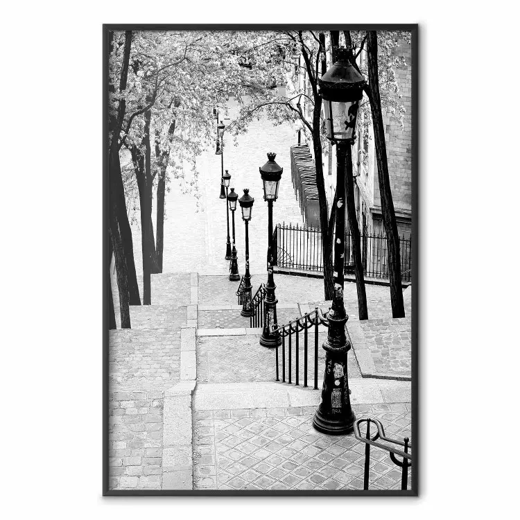 Montmartre - paisaje urbano en blanco y negro con muchas lámparas