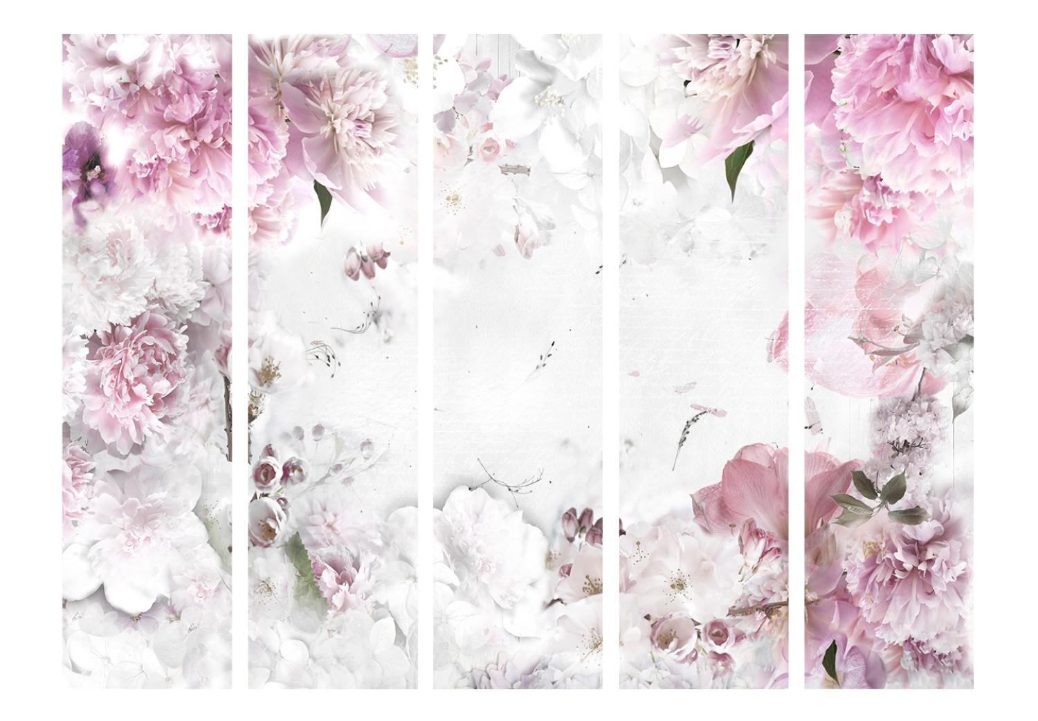 Biombo barato Peonías danzantes II (5 partes) - flores románticas fondo blanco