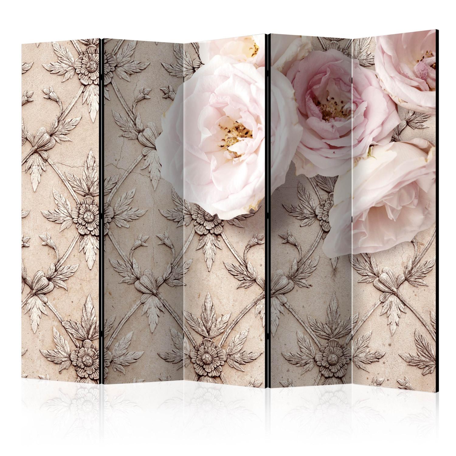 Biombo original Beige romántico II (5 piezas) - rosas en fondo decorativo
