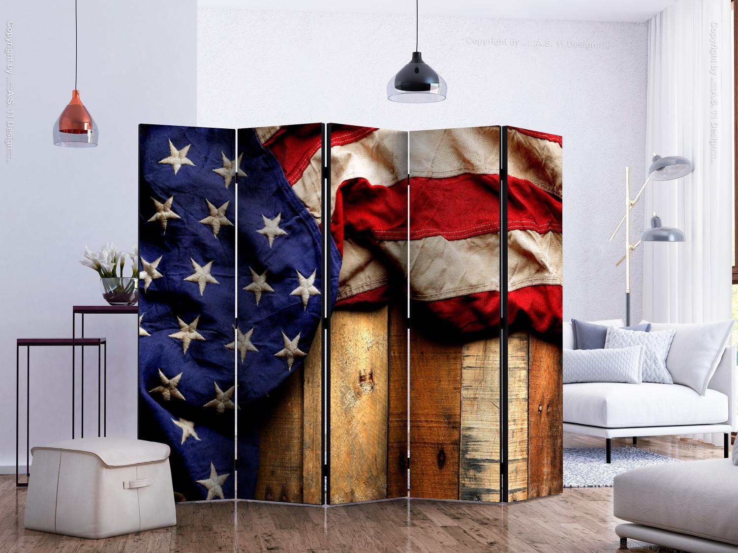 Biombo barato American Style II (5 partes) - bandera en madera