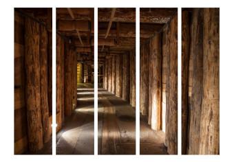 Biombo decorativo Wieliczka II (5 partes) - túnel subterráneo entre madera marrón