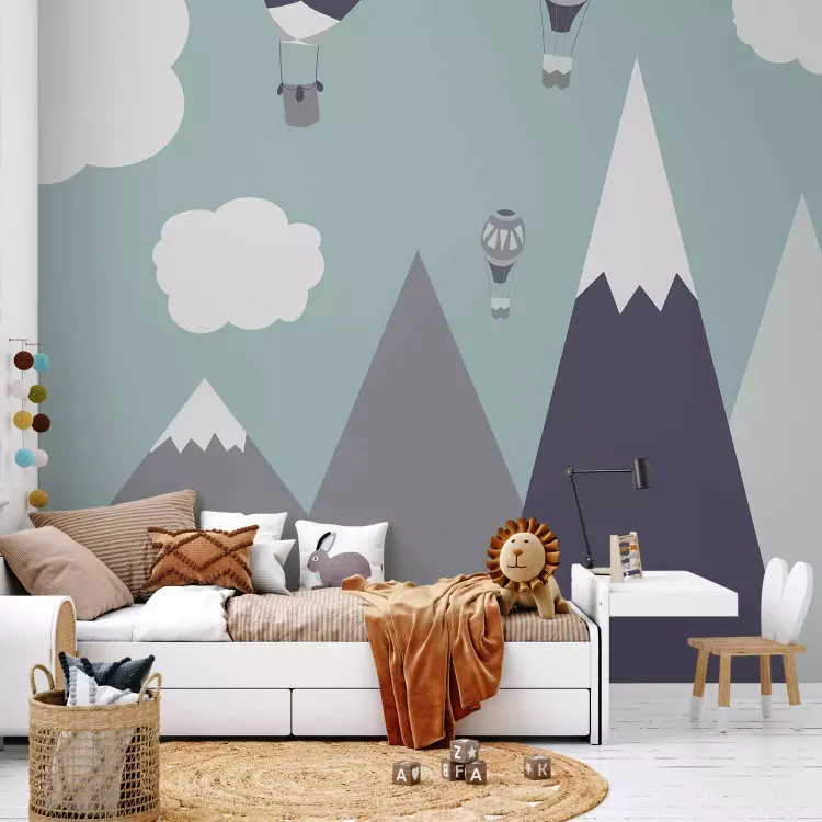 Tierra encantada - paisaje montañoso con globos para niños