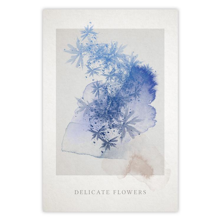 Flores delicadas - letra inglesa acuarelada y flores azules