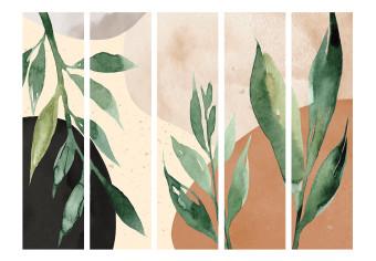 Biombo original Armonía natural II (5 piezas) - hojas verdes en tonos cálidos