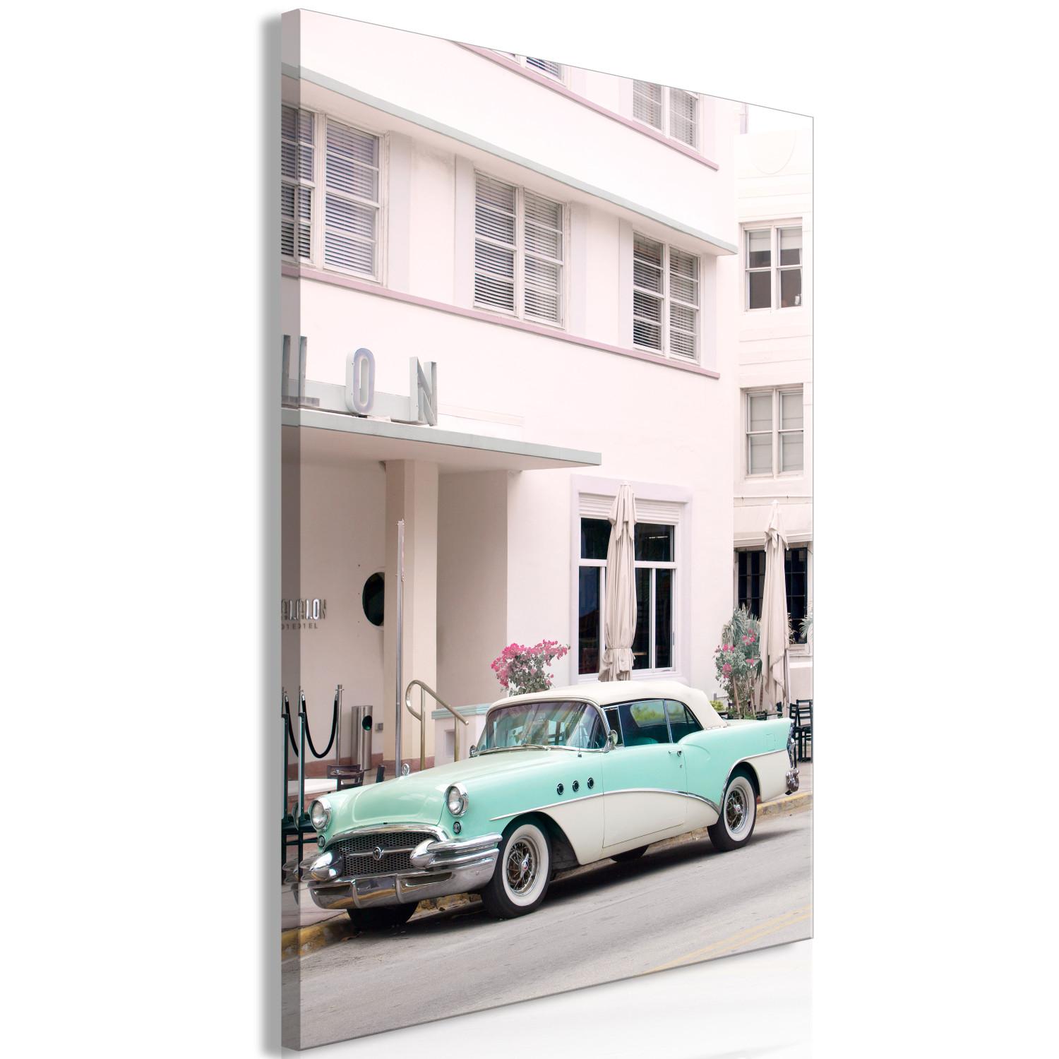 Cuadro Retro Style - Sunny Street in Pink Light and a Mint Car