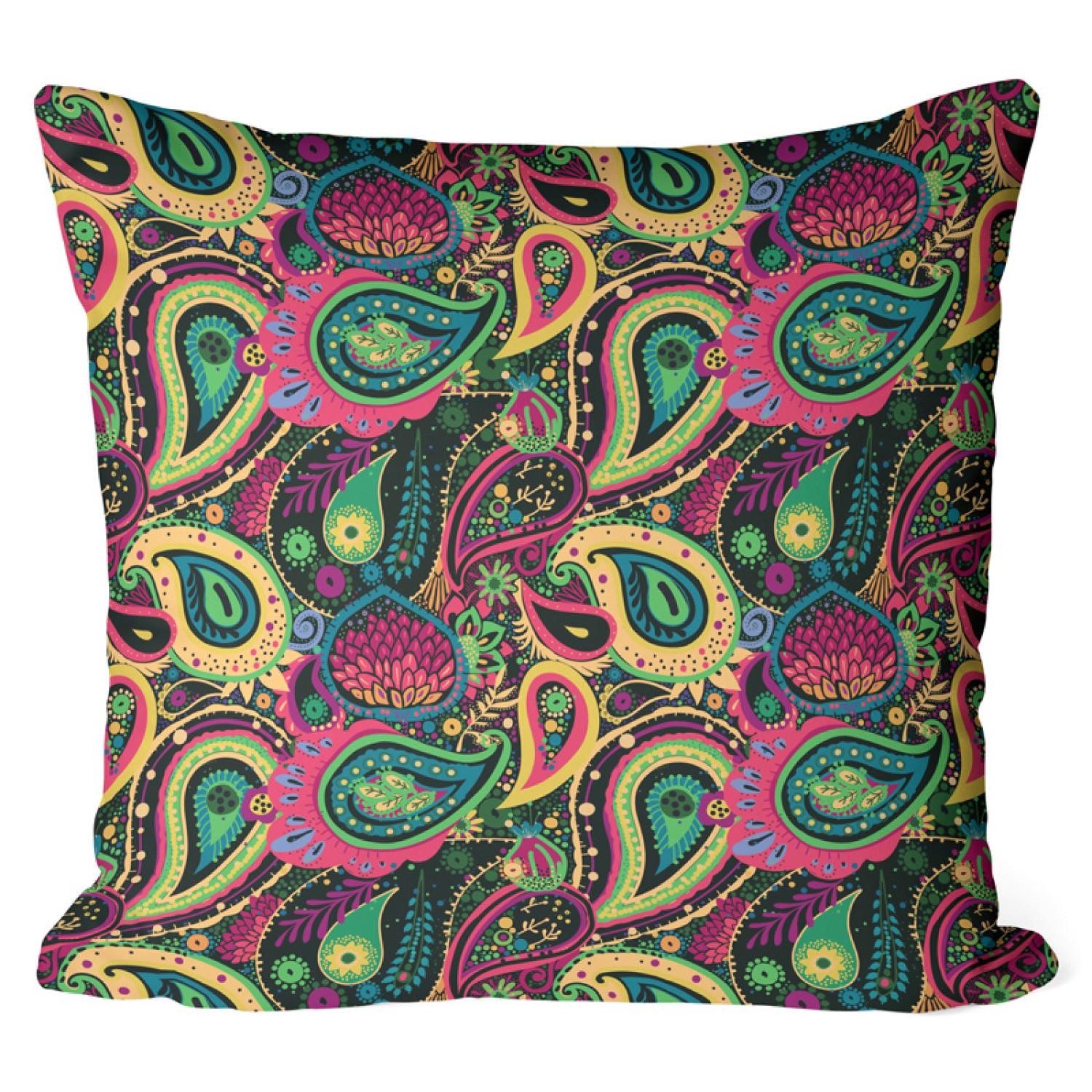 Cojín de microfibra Colourful teardrops - composition with geometric motif and flowers cushions