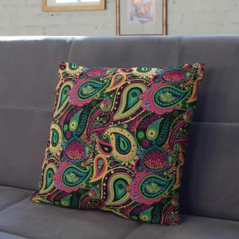Cojín de microfibra Colourful teardrops - composition with geometric motif and flowers cushions