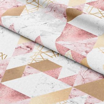 Cortina Geometric patchwork - design with triangles, marble and gold pattern