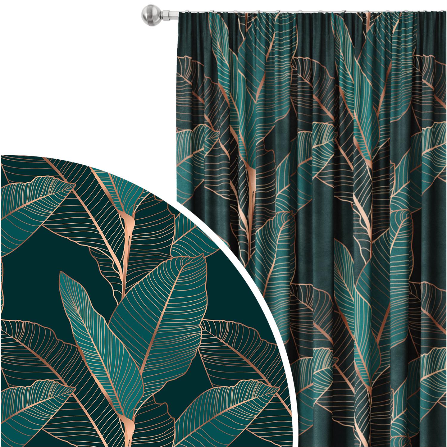 Cortina Noble ficus - a botanical glamour composition with gold pattern