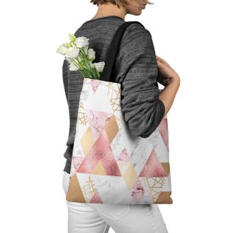 Bolsa de mujer Geometric patchwork - design with triangles, marble and gold pattern