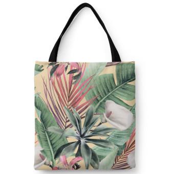 Bolsa de mujer Rainforest flora - a floral pattern with white flowers and leaves
