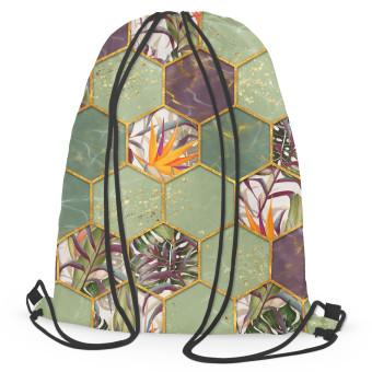 Mochila Covered shrubs - multicoloured pattern with hexagonal composition