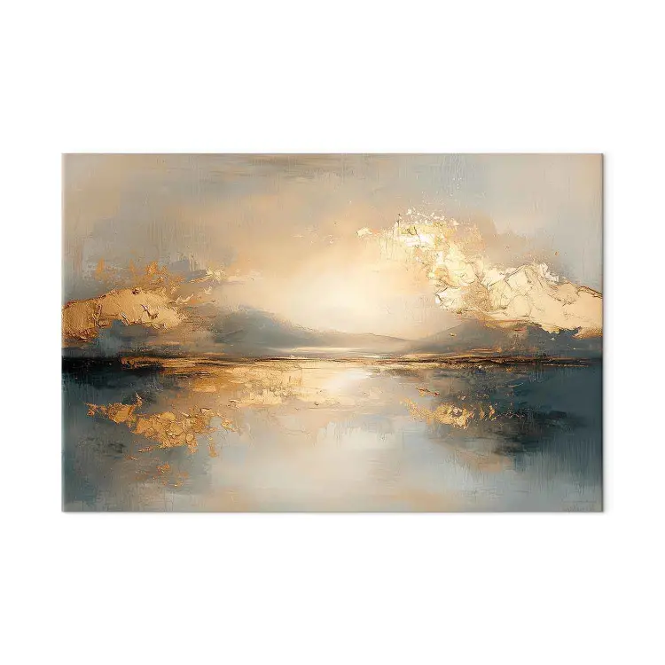 Bahía tranquila - paisaje dorado con reflejo del cielo en el agua