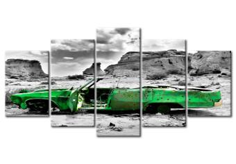 Cuadro Coche verde al estilo retro en el Desierto de Colorado