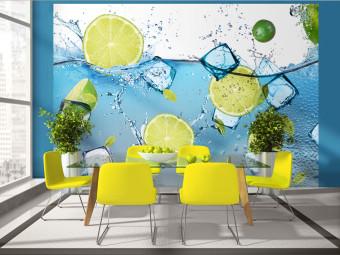 Fotomural a medida Agua con limón - motivo refrescante de frutas para cocina o cuarto