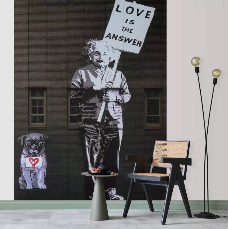 Fotomural a medida El amor es la respuesta - graffiti con Einstein en fondo marrón