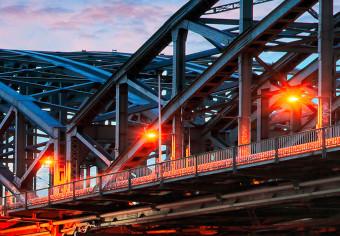 Cuadro Colonia, Alemania - puente iluminado al atardecer sobre la ciudad