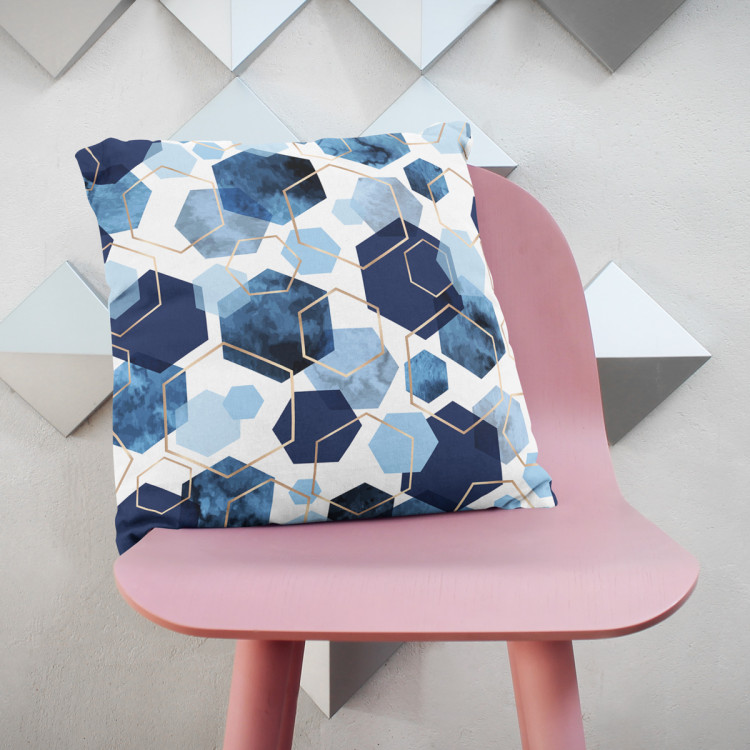 Cojín de microfibra Elegant hexagons - geometric motifs shown on a white background cushions 146921 additionalImage 6
